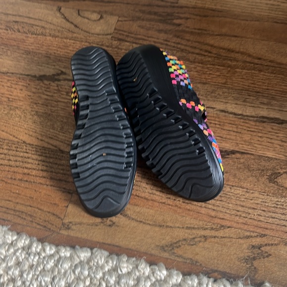 Woman’s wedge sandals - Picture 3 of 3